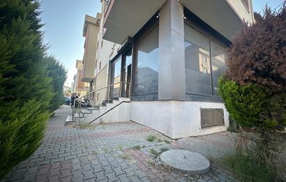 Ümraniye Dudullu OSB'de 55M² Satılık Köşebaşı Ofis