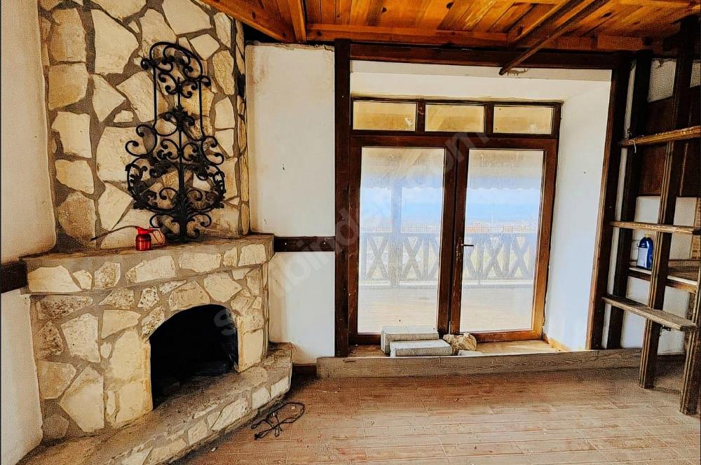 ÇANAKKALE KAZ DAĞLARI ETEKLERİNDE SATILIK TAŞ EV
