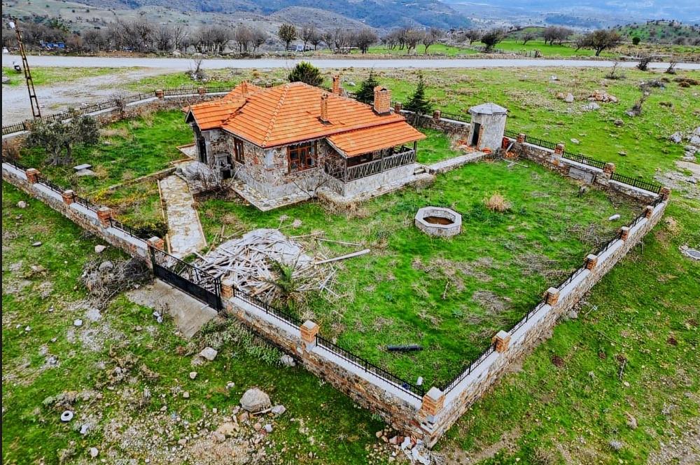 ÇANAKKALE KAZ DAĞLARI ETEKLERİNDE SATILIK TAŞ EV
