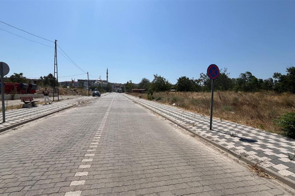 CENTURY 21 BAL'DAN SUSURLUK HAN MAHALLESİNDE SATILIK ARSA