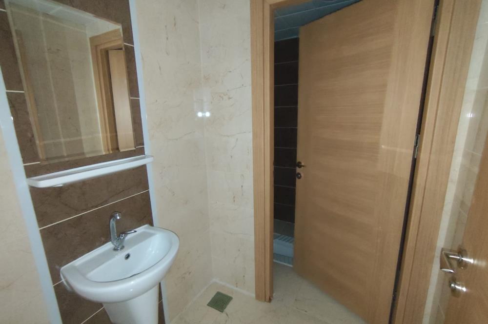 ALTIAĞAÇ TOKİ'DE UZUN BLOKLARDA KATTA BOŞ 3+1 MANZARALI DAİRE