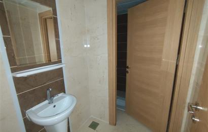 ALTIAĞAÇ TOKİ'DE UZUN BLOKLARDA KATTA BOŞ 3+1 MANZARALI DAİRE