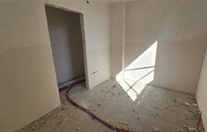 KADIKÖY GÖZTEPE TÜTÜNCÜ MEHMET EFENDİ CADDESİ SATILIK DAİRE