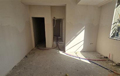 KADIKÖY GÖZTEPE TÜTÜNCÜ MEHMET EFENDİ CADDESİ SATILIK DAİRE