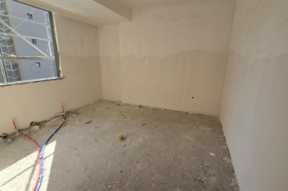 KADIKÖY GÖZTEPE TÜTÜNCÜ MEHMET EFENDİ CADDESİ SATILIK DAİRE
