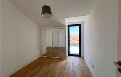CENTURY 21'DEN KORAY BİANCO'DA KİRALIK 2+1 ÇATI DUBLEKSİ DAİRE