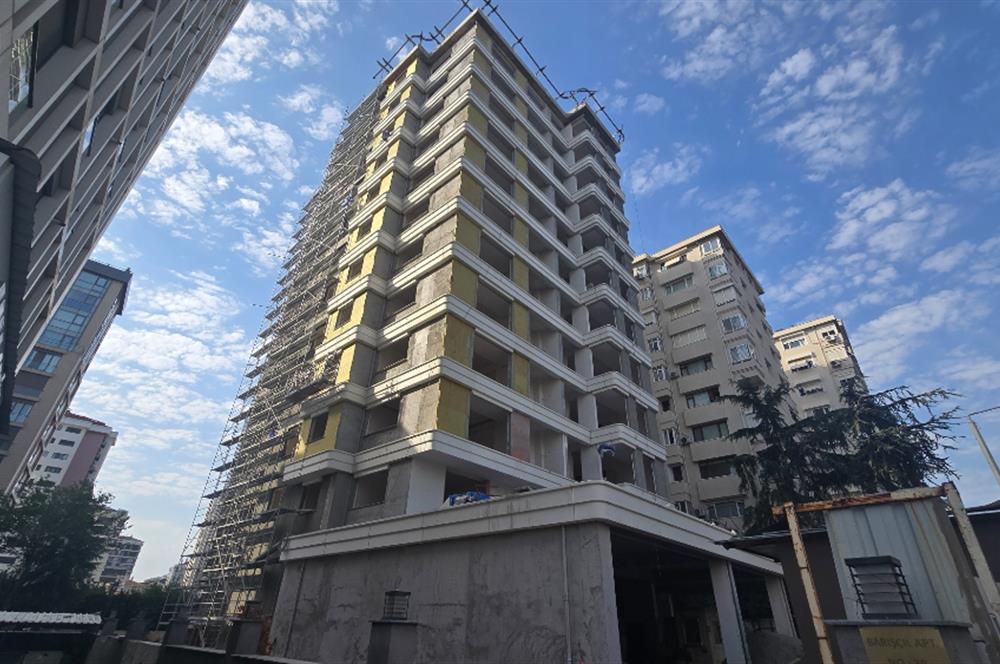 KADIKÖY GÖZTEPE TÜTÜNCÜ MEHMET EFENDİ CADDESİ SATILIK DAİRE