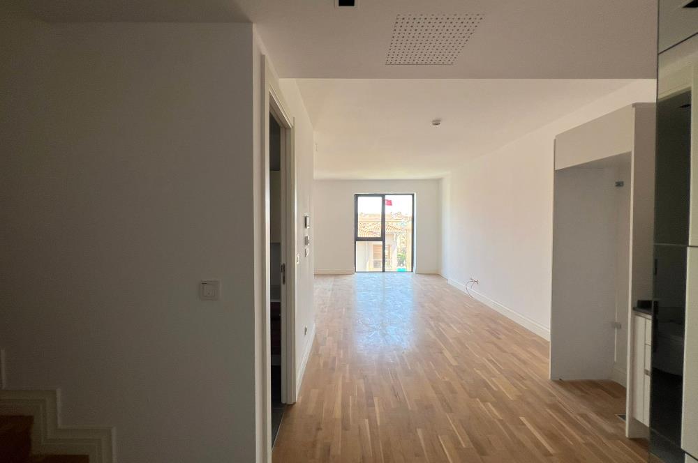 CENTURY 21'DEN KORAY BİANCO'DA KİRALIK 2+1 ÇATI DUBLEKSİ DAİRE