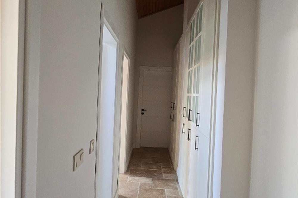 Datça Merkezde 4 Mevsim Yaşanabilir Teraslı Depolu Tavan Camlı