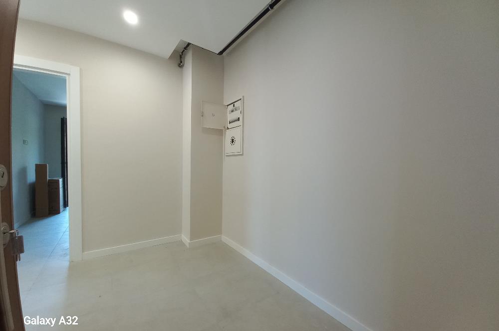 TOKİ KONUTLARINDA BÜYÜKÇAMLICA CAMİSİNE KOMSU 2+1 KİRALIK
