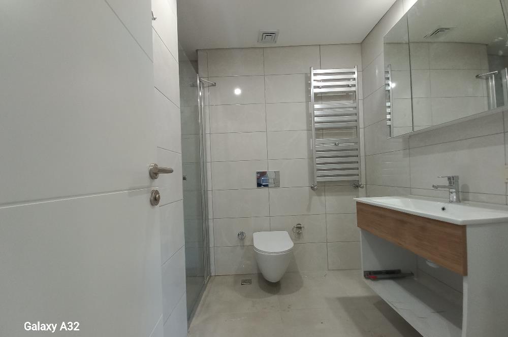 TOKİ KONUTLARINDA BÜYÜKÇAMLICA CAMİSİNE KOMSU 2+1 KİRALIK