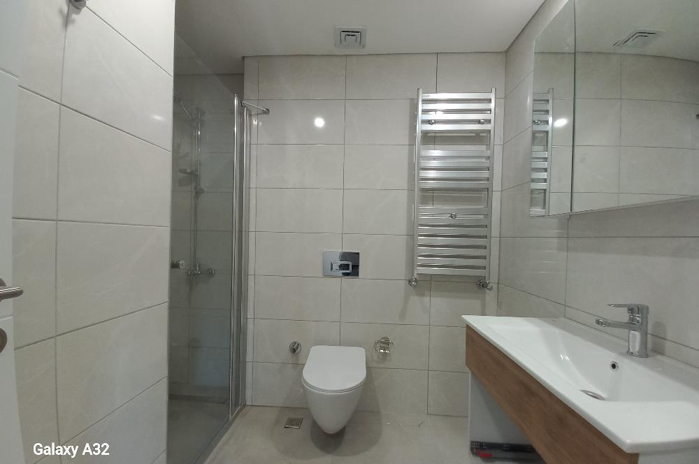 TOKİ KONUTLARINDA BÜYÜKÇAMLICA CAMİSİNE KOMSU 2+1 KİRALIK