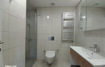 TOKİ KONUTLARINDA BÜYÜKÇAMLICA CAMİSİNE KOMSU 2+1 KİRALIK