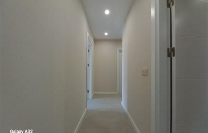 TOKİ KONUTLARINDA BÜYÜKÇAMLICA CAMİSİNE KOMSU 2+1 KİRALIK