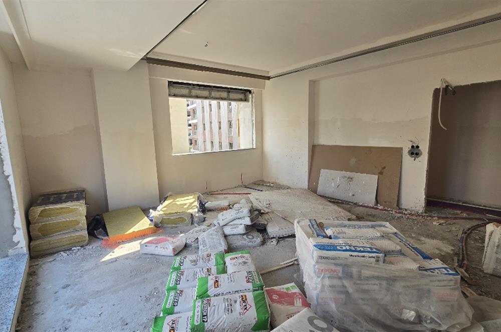 KADIKÖY GÖZTEPE TÜTÜNCÜ MEHMET EFENDİ CADDESİ SATILIK DAİRE
