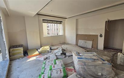 KADIKÖY GÖZTEPE TÜTÜNCÜ MEHMET EFENDİ CADDESİ SATILIK DAİRE