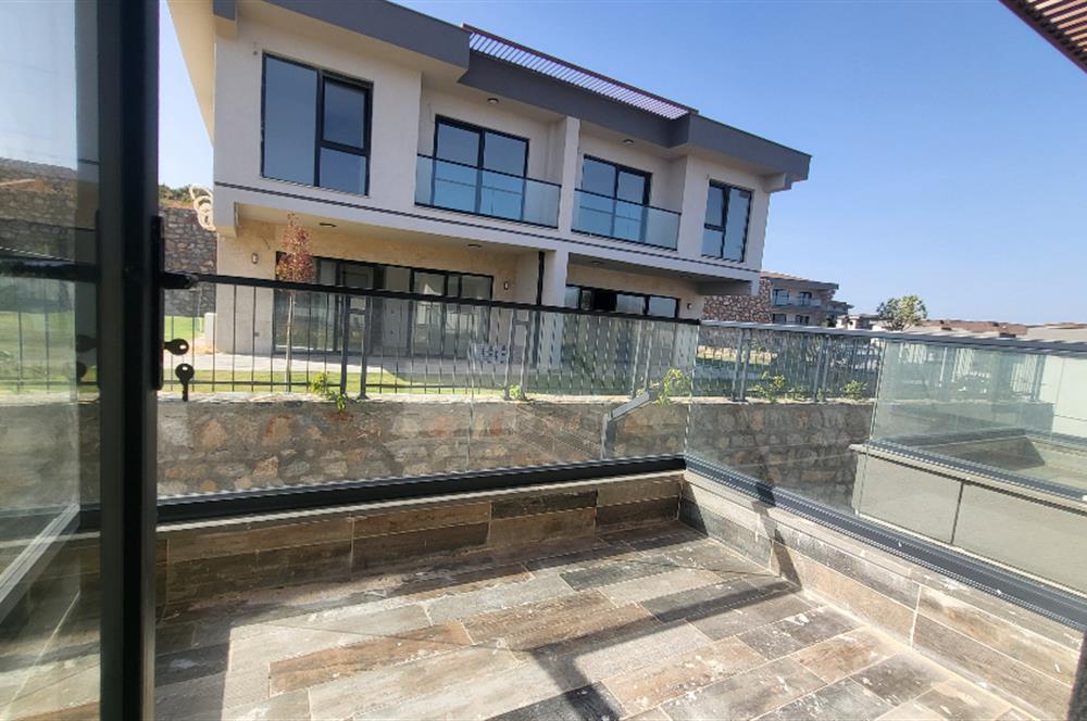  3+1 villa with private pool for rent near Bodrum airport