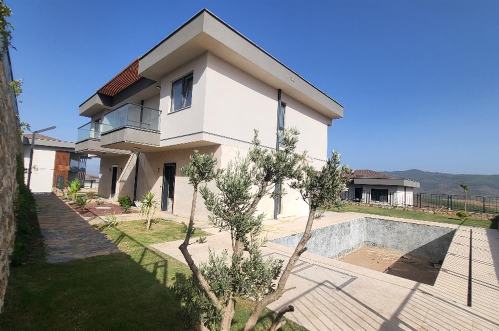  3+1 villa with private pool for rent near Bodrum airport