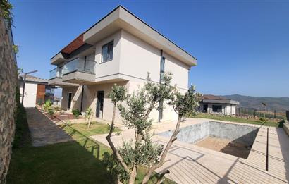  3+1 villa with private pool for rent near Bodrum airport