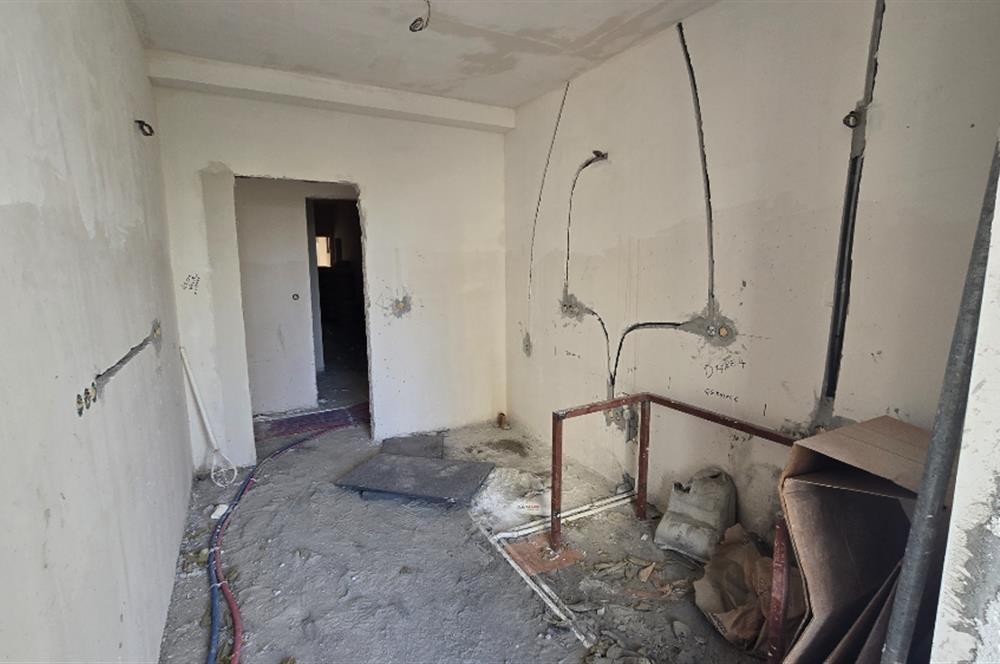 KADIKÖY GÖZTEPE TÜTÜNCÜ MEHMET EFENDİ CADDESİ SATILIK DAİRE
