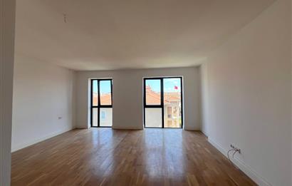 CENTURY 21'DEN KORAY BİANCO'DA KİRALIK 2+1 ÇATI DUBLEKSİ DAİRE