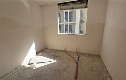 KADIKÖY GÖZTEPE TÜTÜNCÜ MEHMET EFENDİ CADDESİ SATILIK DAİRE
