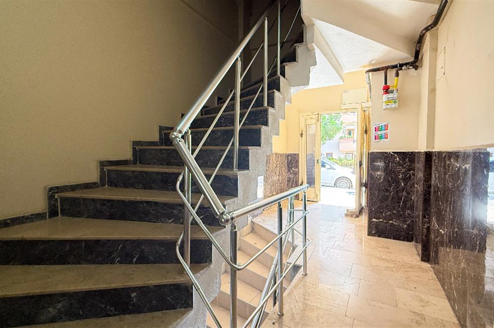C21 BAL'dan EBEVYN BANYOLU ASANSORLÜ GENİŞ SATILIK 2+1 DAİRE