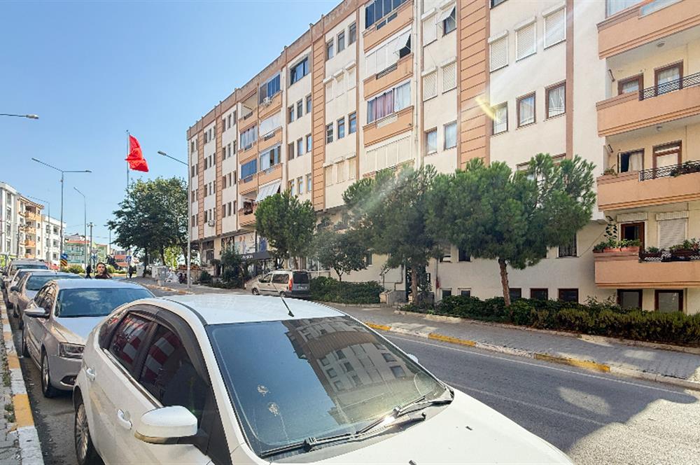 C21 BAL'dan EBEVYN BANYOLU ASANSORLÜ GENİŞ SATILIK 2+1 DAİRE