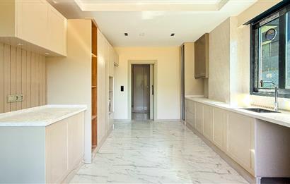 C21 BALDAN TOYGAR MAH MİLLET BAHÇESİ LOKASYON 5+2 SATILIK VİLLA