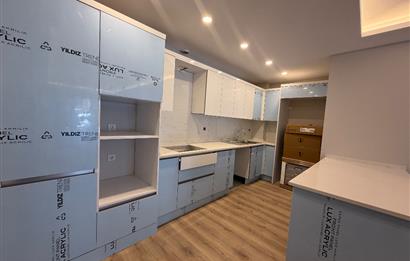 CENTURY21 SAHRA’dan HARİKA KONUMDA SATILIK 2+1 SATILIK DAİRE