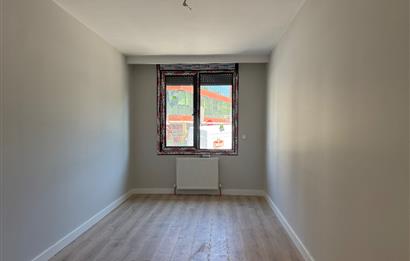 CENTURY21 SAHRA’dan HARİKA KONUMDA SATILIK 2+1 SATILIK DAİRE