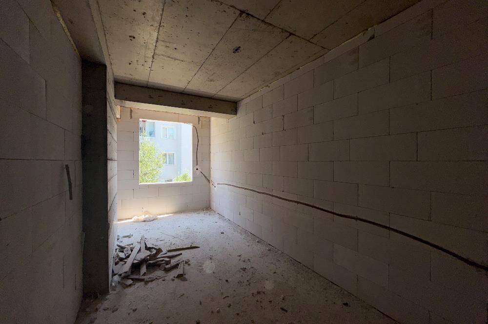 Koşuyolu Gülistan sitesi’nde şık ve konforlu daire