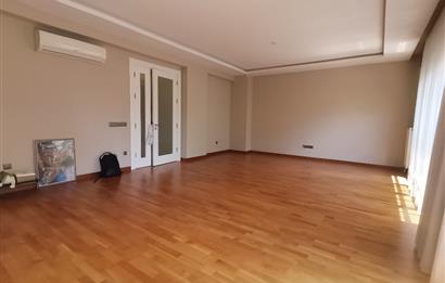 CENTURY 21 SAHRADAN KAYASULTAN SOKAKTA TERASLI 3+1 106m2 NET