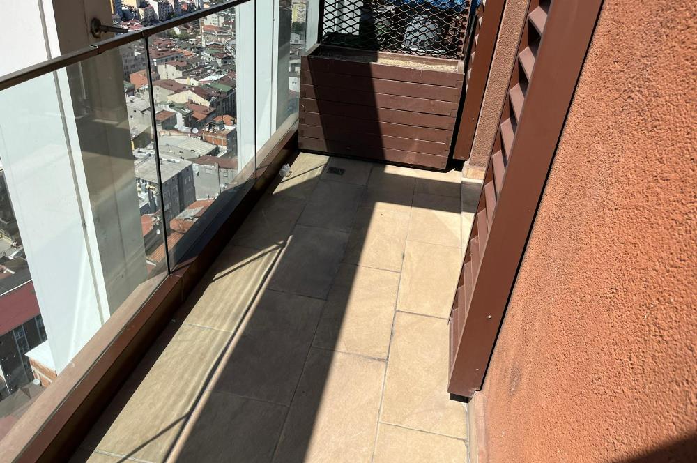 Levent NEF 163 Rezidans'ta 1+1 Loft Daire