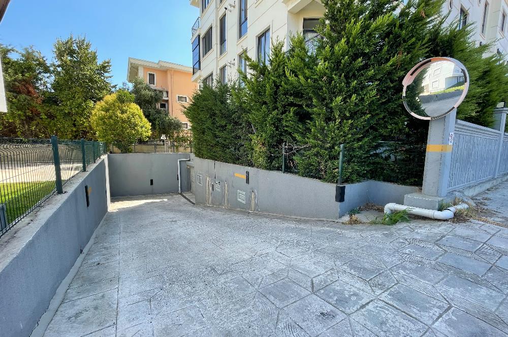 TUZLA MARİNA’YA KOMŞU 3+1   105m2 NET 3.KAT BAKIMLI DAİRE