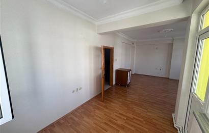 Century 21'den Akyazı Mahallesinde Ferah 3+1 Daire!