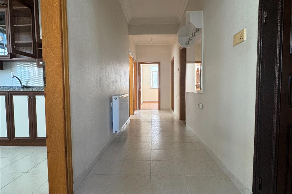 Century 21'den Akyazı Mahallesinde Ferah 3+1 Daire!