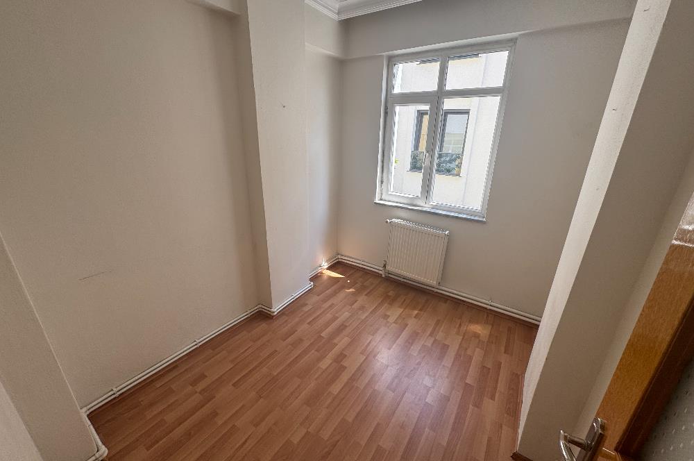 Century 21'den Akyazı Mahallesinde Ferah 3+1 Daire!