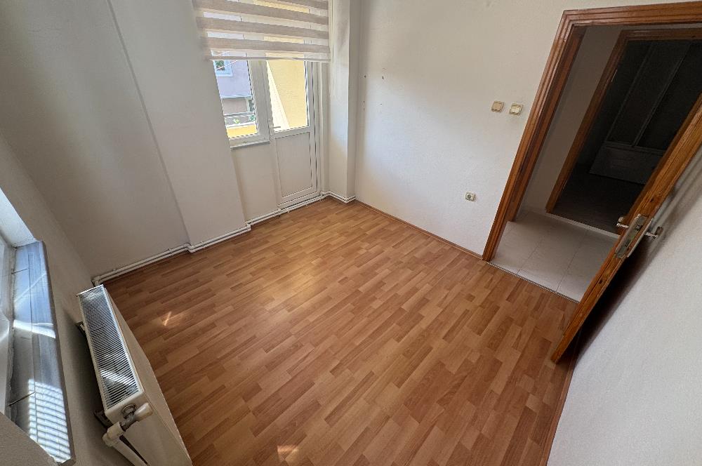 Century 21'den Akyazı Mahallesinde Ferah 3+1 Daire!