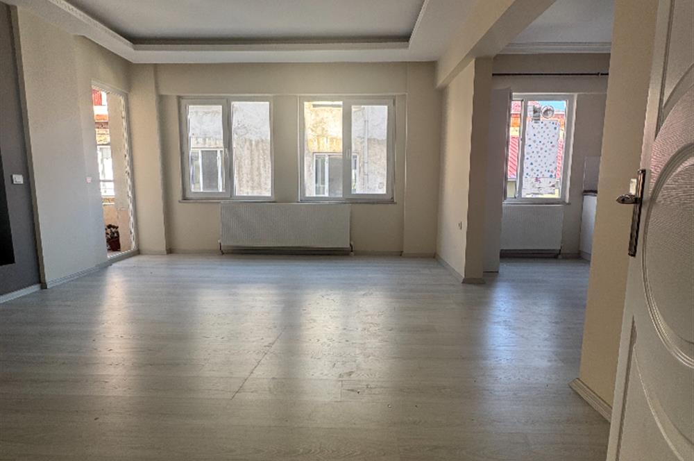 Century 21'den Selimiye Mah. Şehir Merkezi 3+1 kiralık Daire
