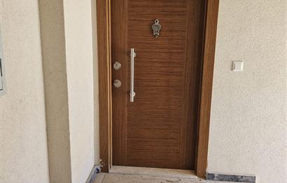 ÇAYIROVA AKSE MAHALLESINDE SATILIK 2+1 DAİRE