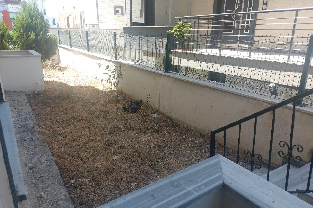 ÇAYIROVA AKSE MAHALLESINDE SATILIK 2+1 DAİRE