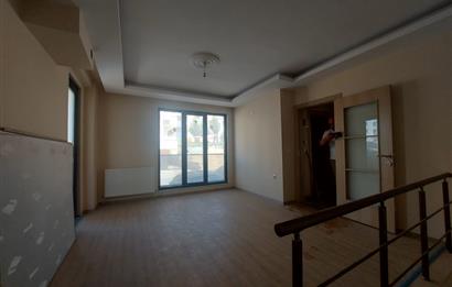 ÇAYIROVA AKSE MAHALLESINDE SATILIK 2+1 DAİRE