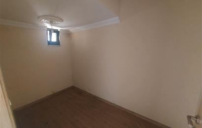 ÇAYIROVA AKSE MAHALLESINDE SATILIK 2+1 DAİRE