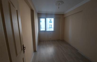 ÇAMLIK MAHALLESİNDE GENİŞ KİRALIK 3+1 ARA KAT SIFIR DAIRE