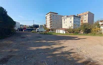 ATAŞEHİR FERHATPAŞADA KAYIŞDAĞI ETEĞİNDE SATILIK ARSA