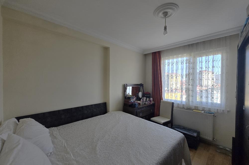 C21 NAR - GÜLTUTAN SOKAK'TA 15 YILLIK BİNADA 6. KAT 3+1 DAİRE