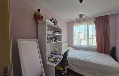 C21 NAR - GÜLTUTAN SOKAK'TA 15 YILLIK BİNADA 6. KAT 3+1 DAİRE