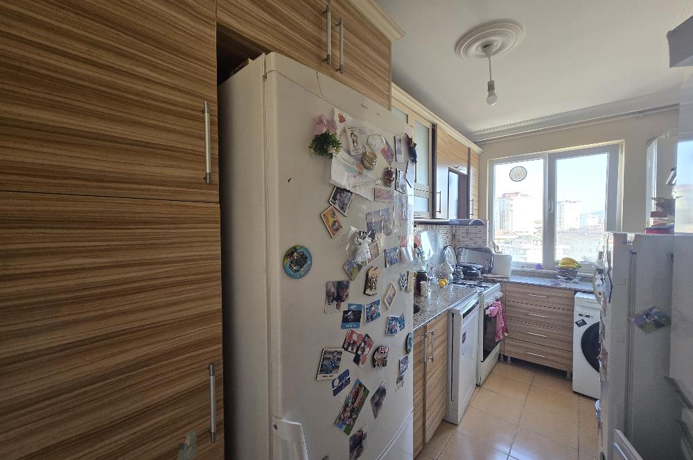 C21 NAR - GÜLTUTAN SOKAK'TA 15 YILLIK BİNADA 6. KAT 3+1 DAİRE
