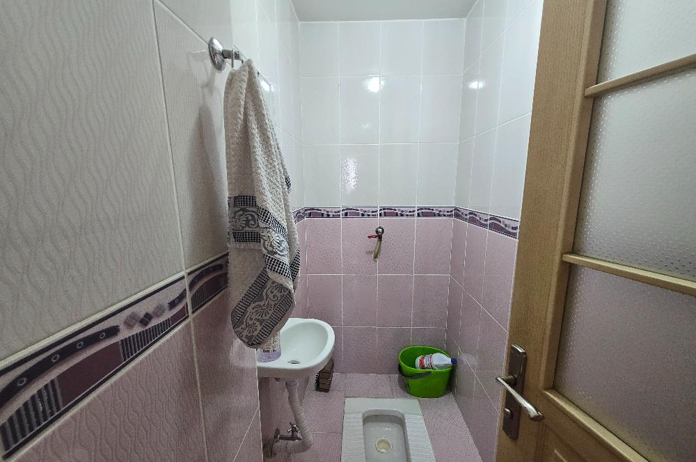C21 NAR - GÜLTUTAN SOKAK'TA 15 YILLIK BİNADA 6. KAT 3+1 DAİRE